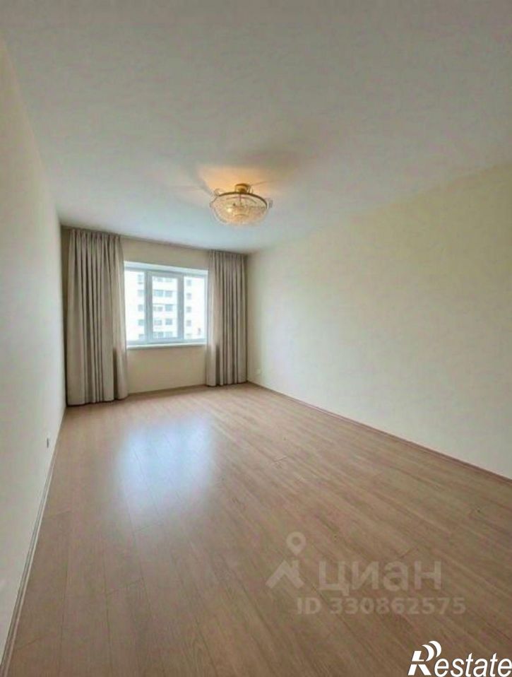 3-комн квартира улица Каландаришвили, 23/1,  д. 23/1