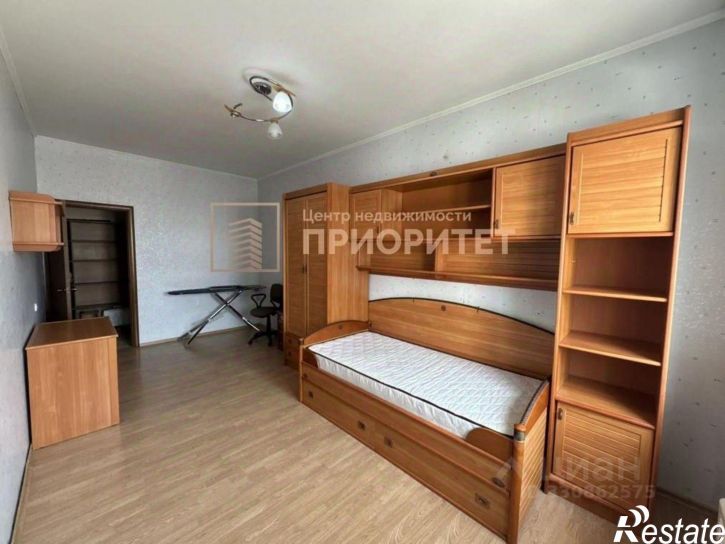 3-комн квартира улица Каландаришвили, 23/1,  д. 23/1