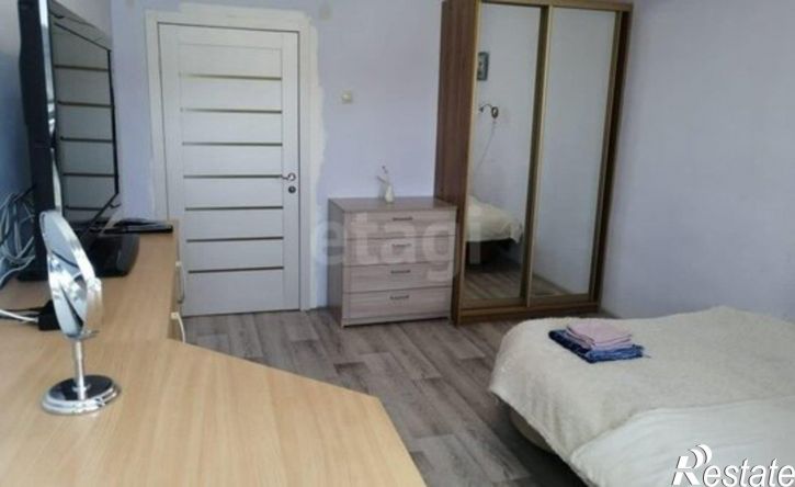 2-комн квартира ул Есенина, 5/1,  д. 5/1