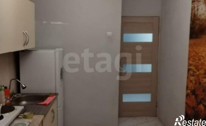 2-комн квартира ул Есенина, 5/1,  д. 5/1