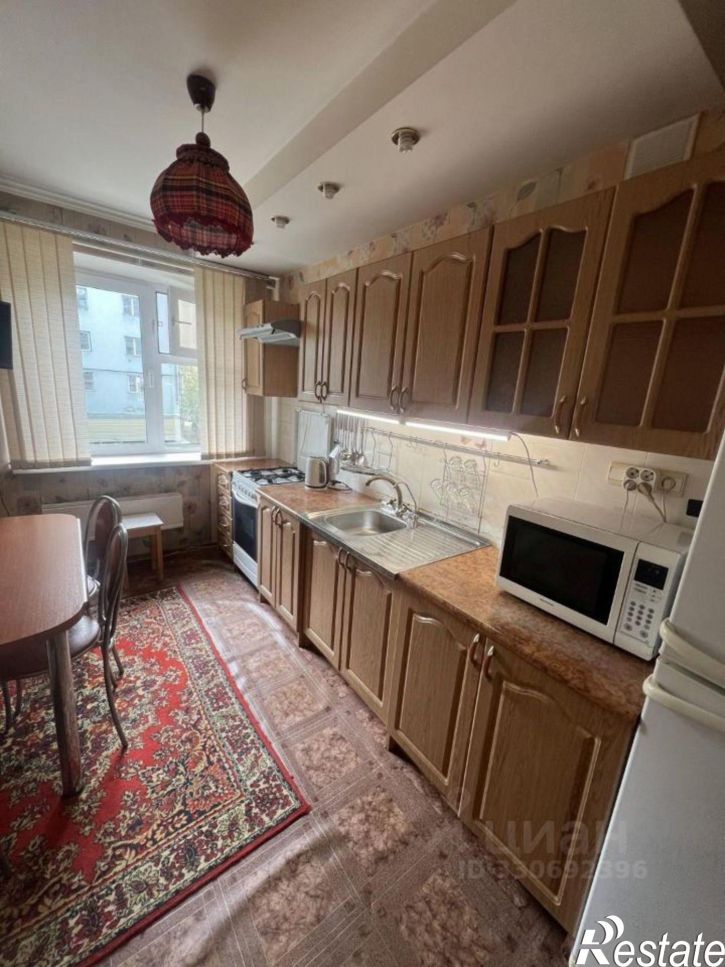 3-комн квартира улица Халтурина, 6/2,  д. 6/2