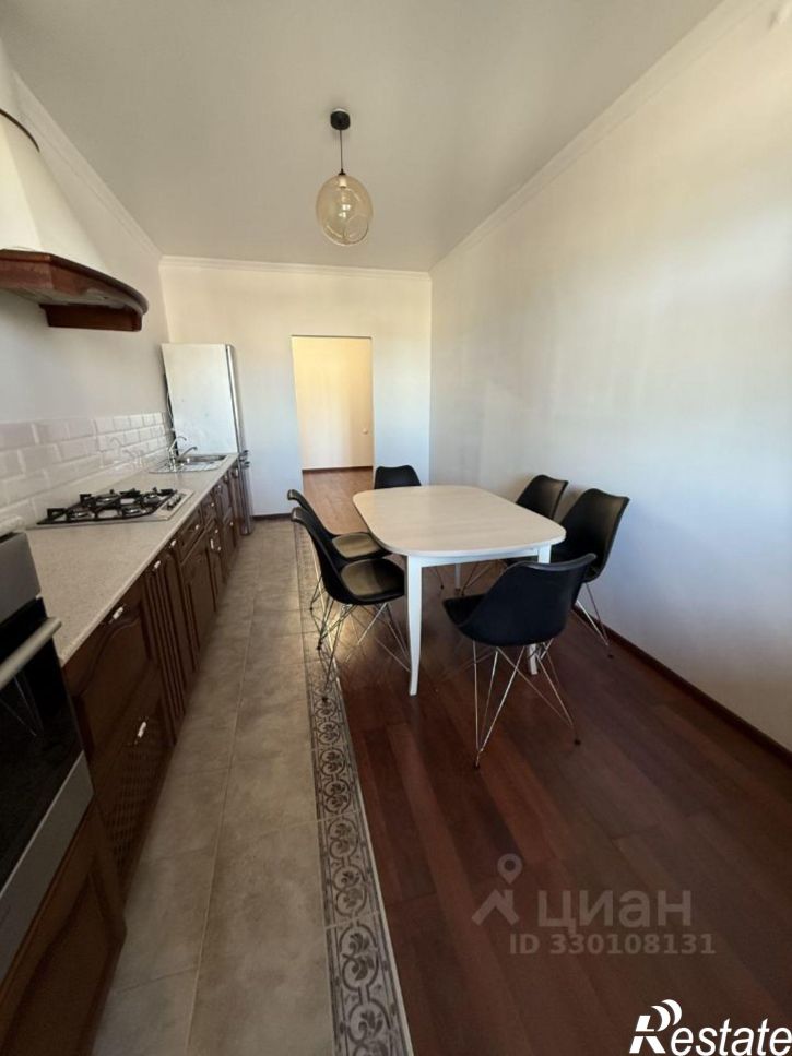 2-комн квартира улица Орджоникидзе, 50,  д. 50