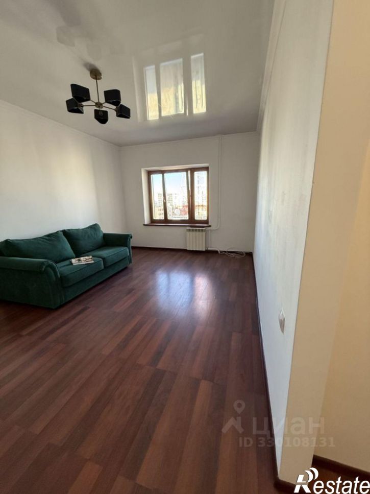 2-комн квартира улица Орджоникидзе, 50,  д. 50