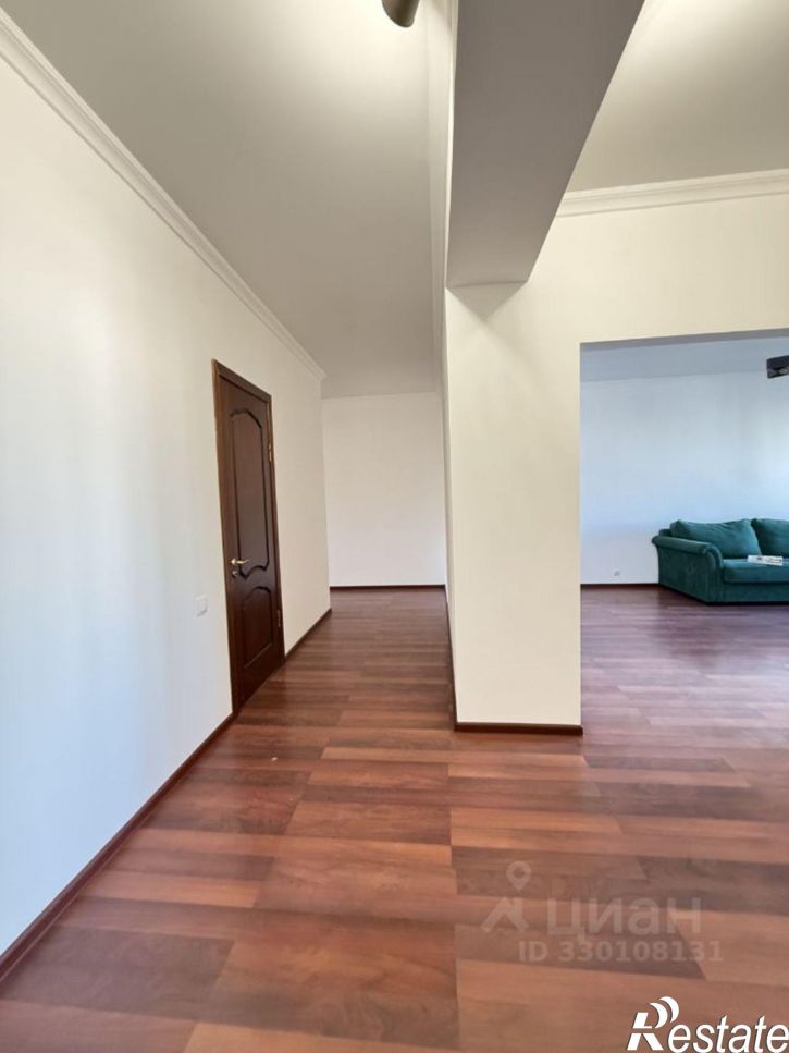 2-комн квартира улица Орджоникидзе, 50,  д. 50