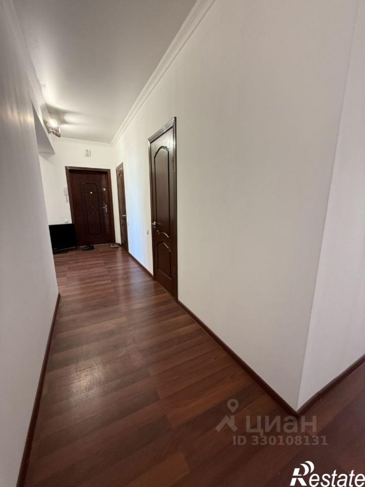 2-комн квартира улица Орджоникидзе, 50,  д. 50