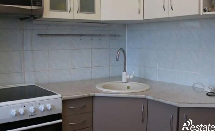 2-комн квартира улица Орджоникидзе, 39,  д. 39