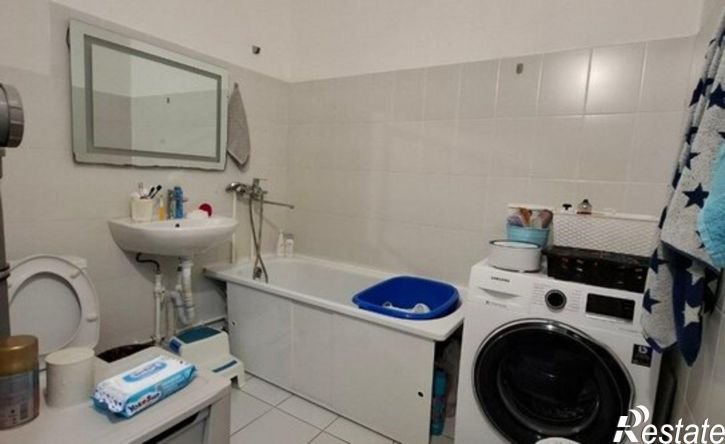 2-комн квартира улица Петра Алексеева, 72/1,  д. 72/1