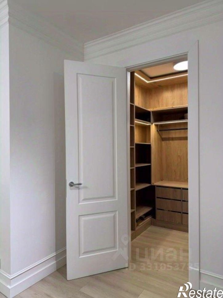3-комн квартира 203 мкрн., 11