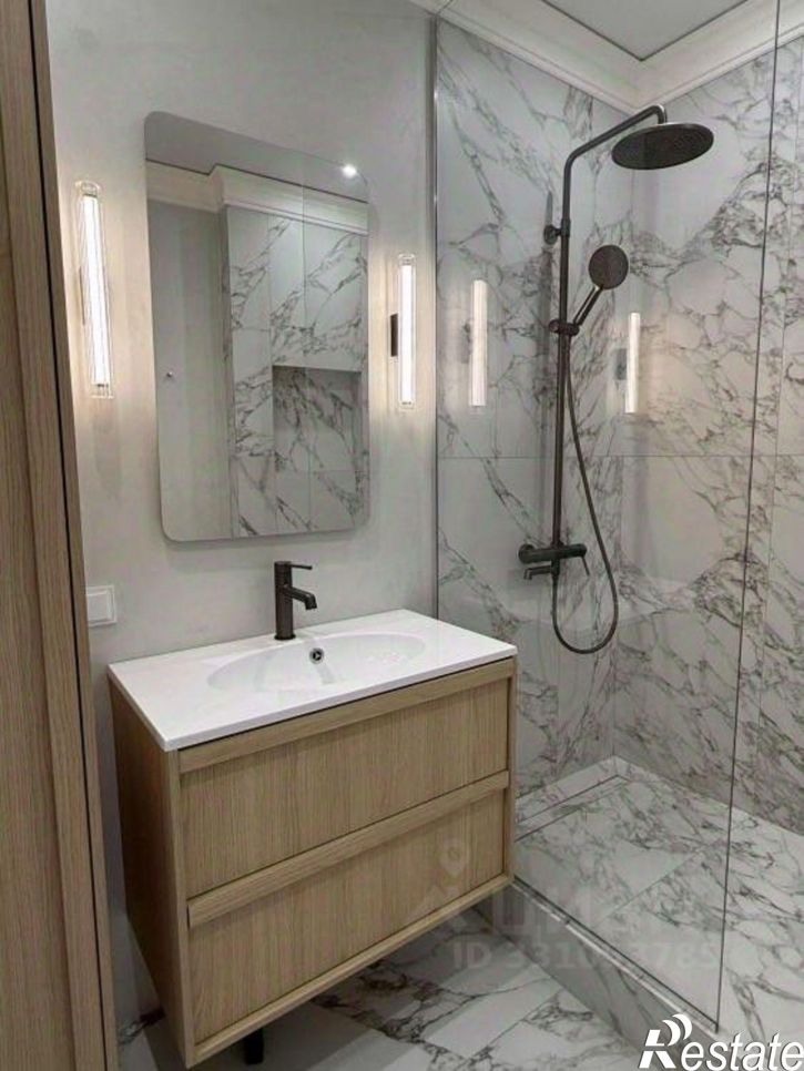 3-комн квартира 203 мкрн., 11