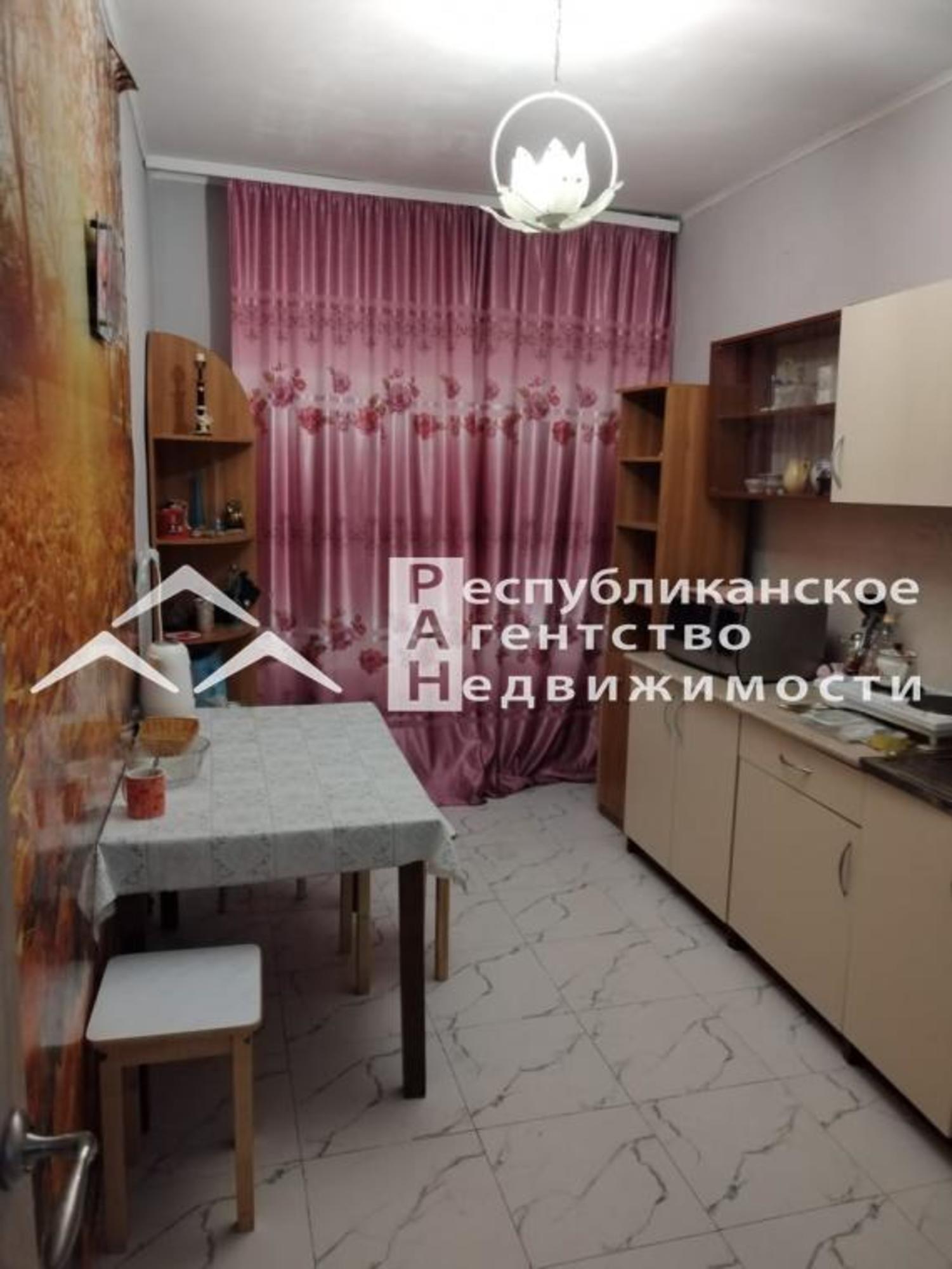 Купить квартиру за 4 000 000 рублей на Есенина, 5/1