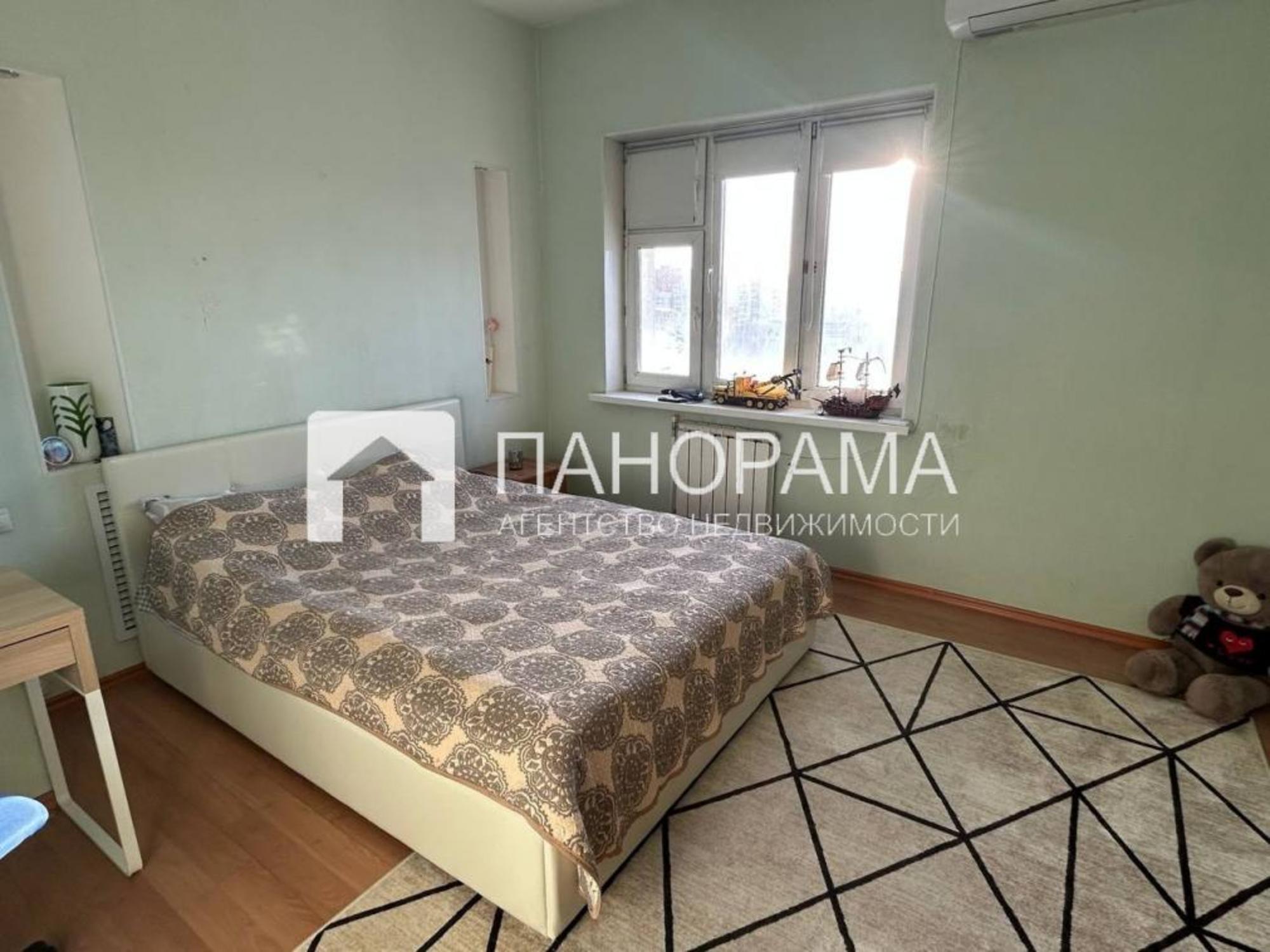 Купить квартиру за 12 500 000 рублей на Чиряева, 5/1