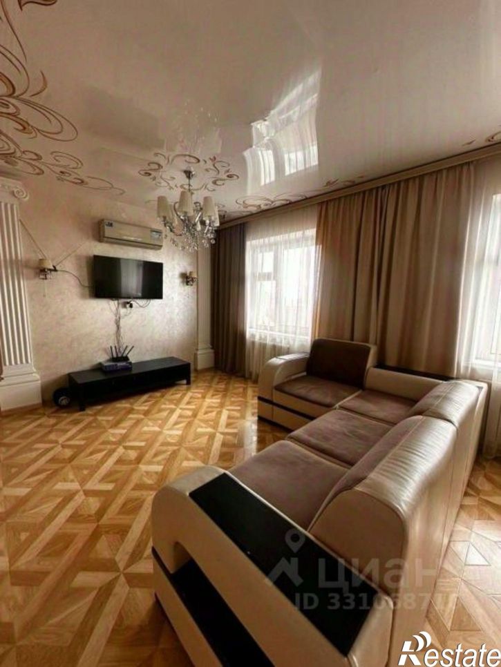 2-комн квартира улица Дзержинского, 34/2,  д. 34/2