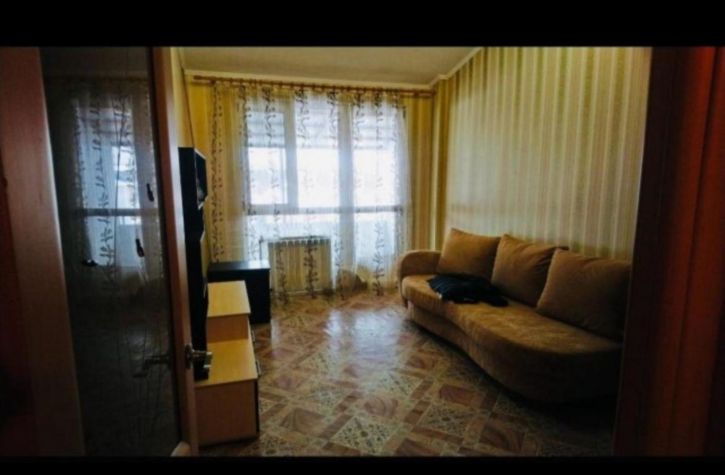 2-комн квартира Красильникова, 4