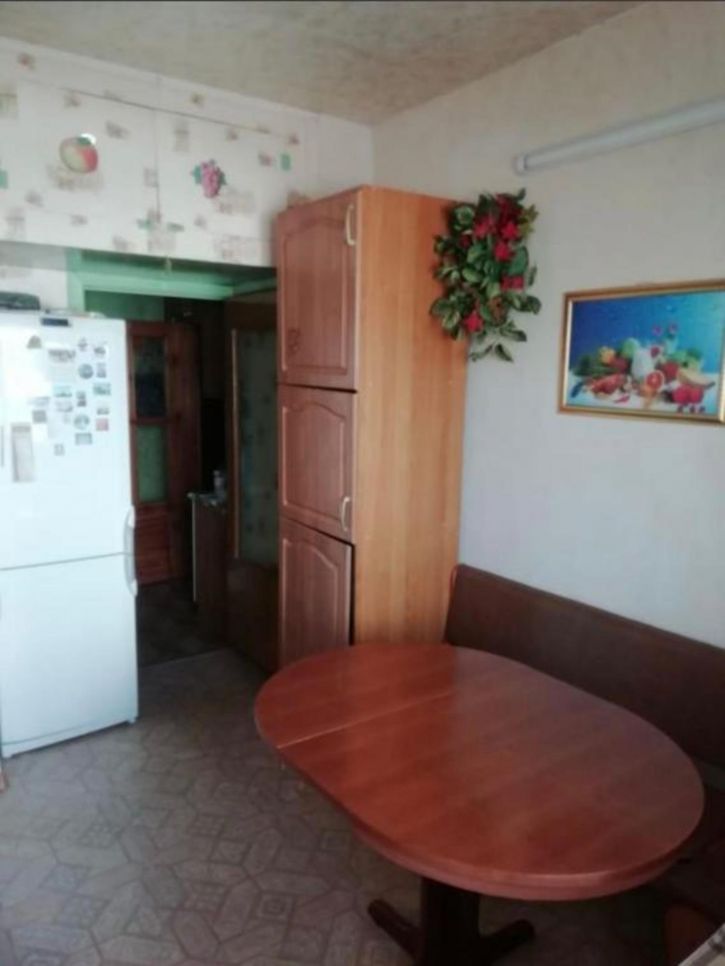 2-комн квартира Свердлова, 2/1