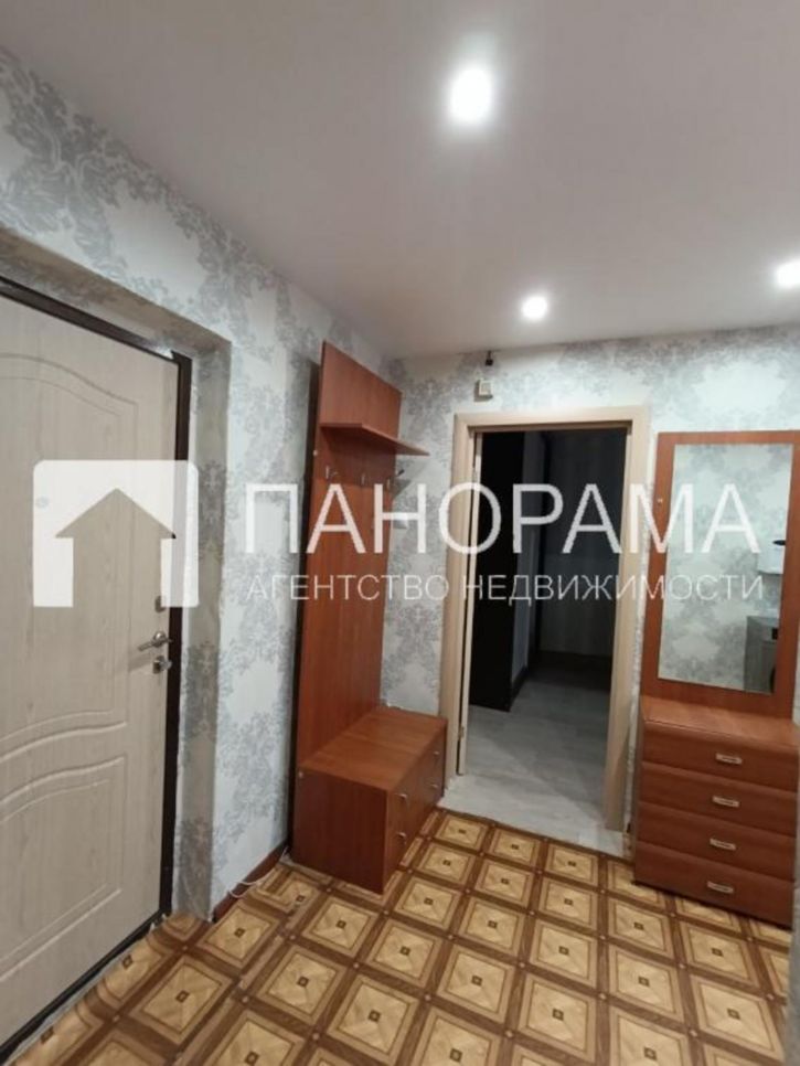 1-комн квартира Короленко, 17