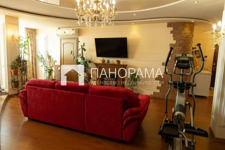 3-комн квартира Чехова, 35