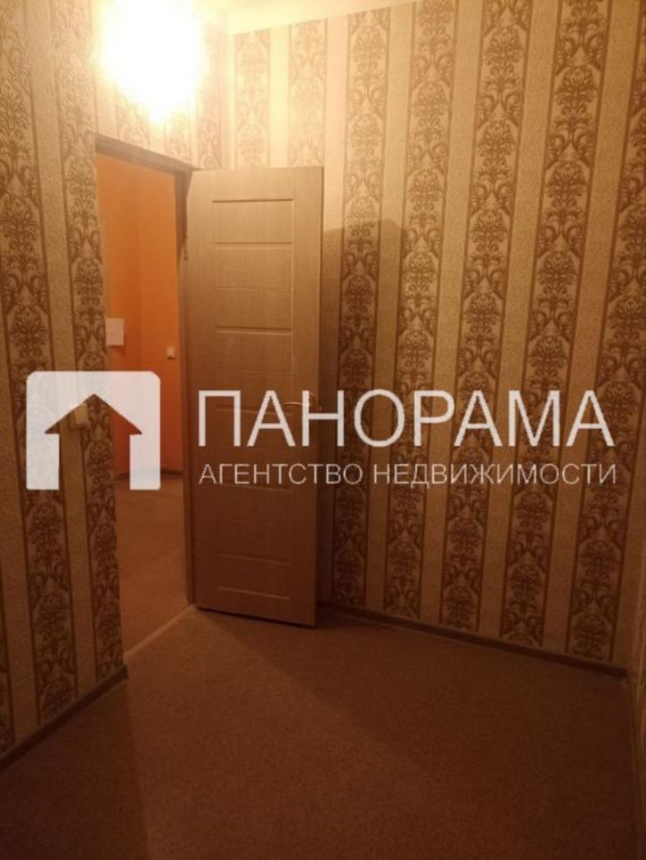 2-комн квартира Кузьмина, 18