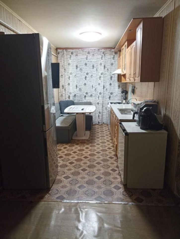 3-комн квартира Матросова, 5