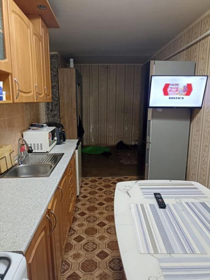 3-комн квартира Матросова, 5