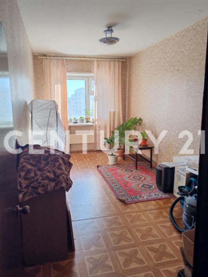 3-комн квартира 202-й микрорайон, 16