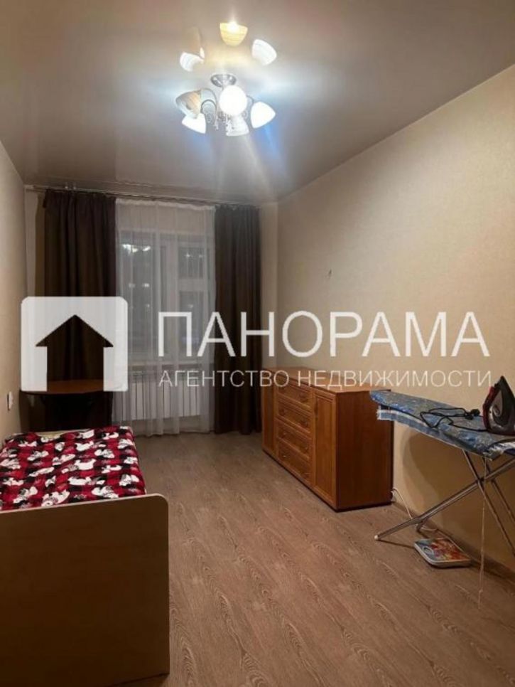 3-комн квартира 202-й микрорайон, 16