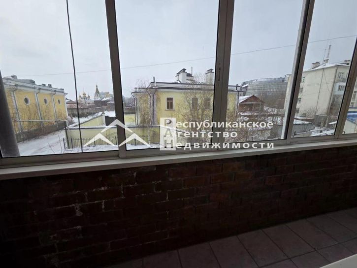 4-комн квартира Аммосова, 4/3