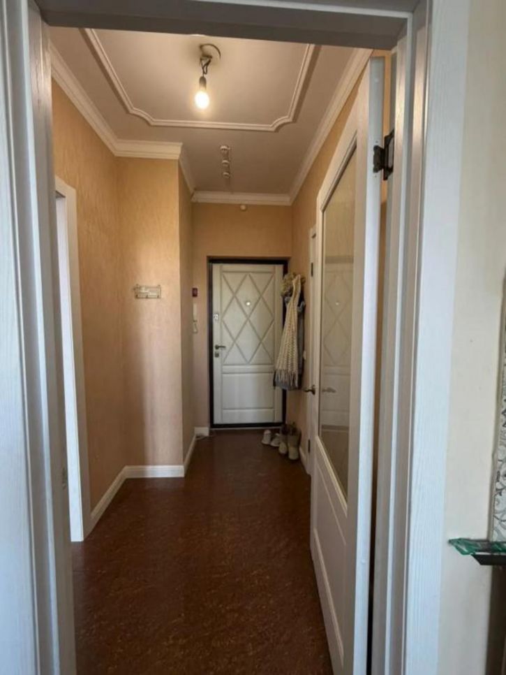 1-комн квартира Петровского, 38
