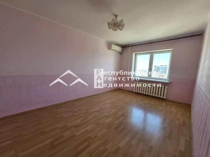 4-комн квартира Петра Алексеева, 83/18