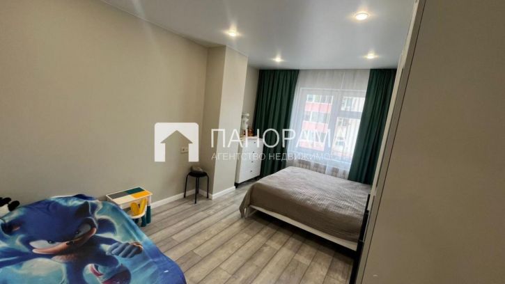 3-комн квартира Свердлова,  5