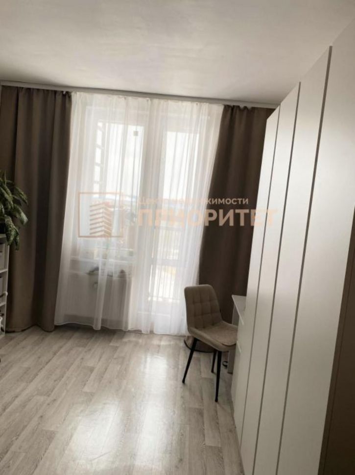 2-комн квартира Александра Захарченко,  13