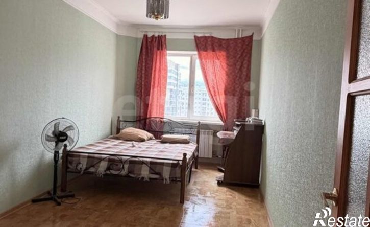 3-комн квартира Республика Саха (Якутия), 202-й микрорайон, 18