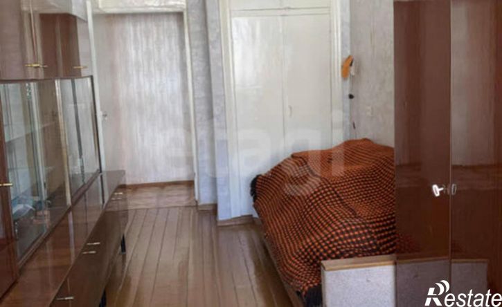 2-комн квартира улица Дзержинского, 22/2,  д. 22/2