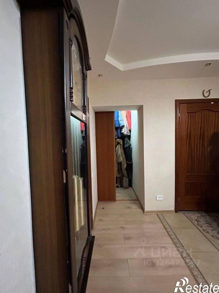 4-комн квартира улица Фёдора Попова, 17/2,  д. 17/2