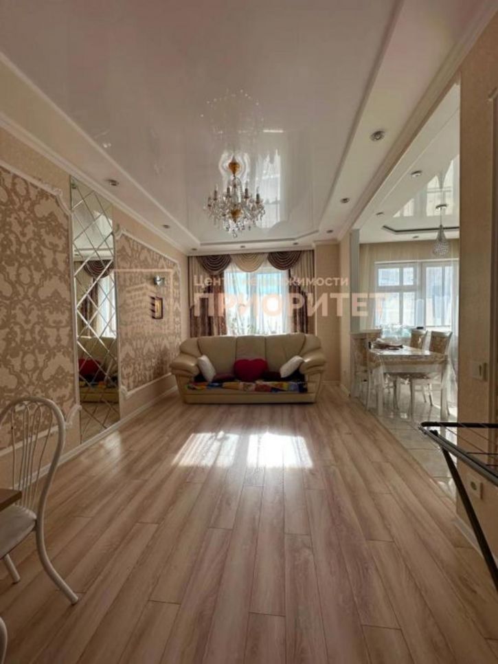 2-комн квартира Ларионова, 16