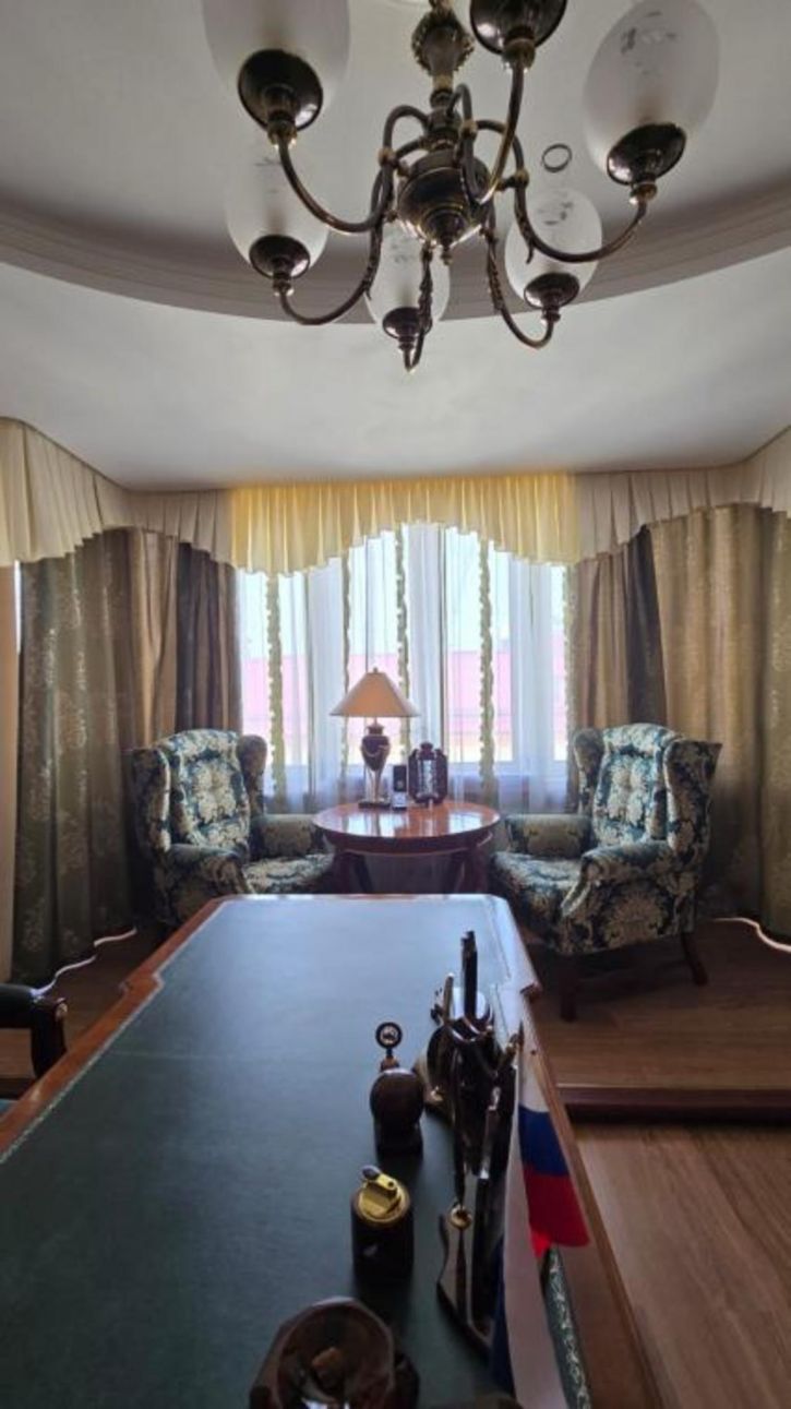 4-комн квартира Орджоникидзе, 43