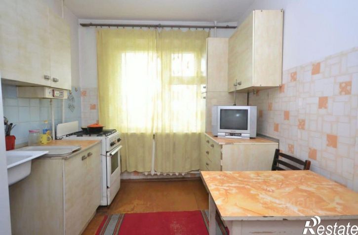 3-комн квартира улица Хабарова, 27/4,  д. 27/4