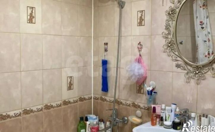 3-комн квартира улица Красильникова, 4,  д. 4