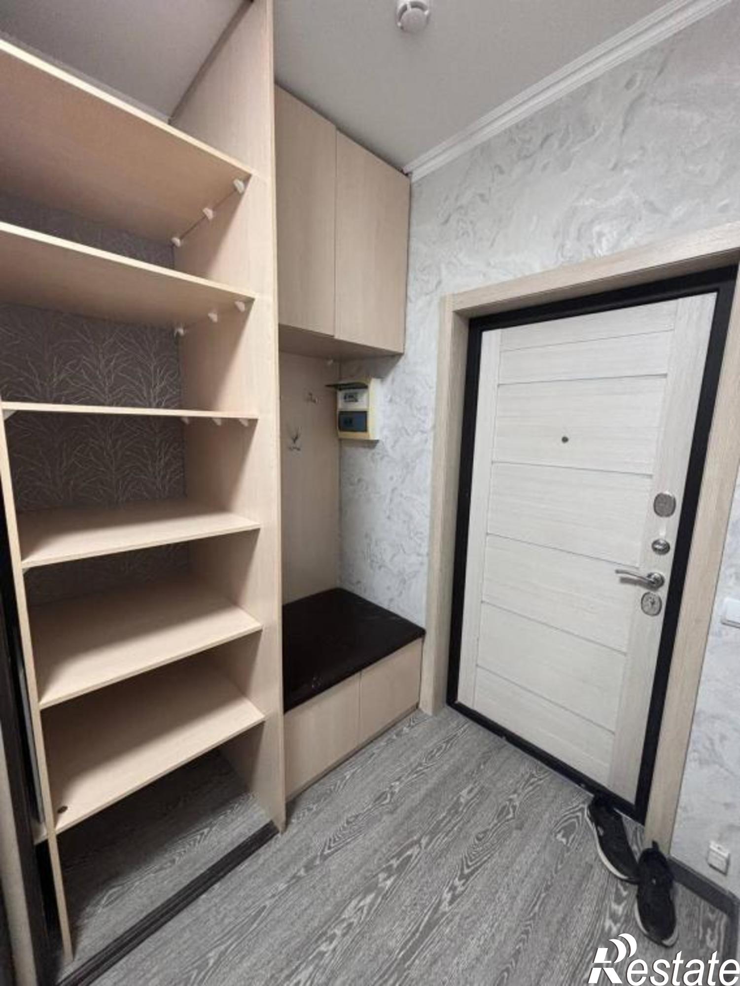 Купить квартиру за 9 999 000 рублей на Халтурина, 22/2