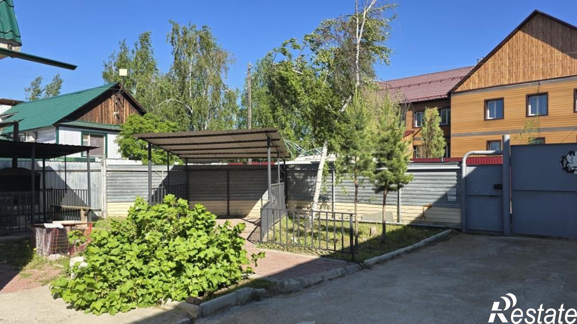 Купить дачу, дом, коттедж за 10 500 000 рублей на Огородников, 22