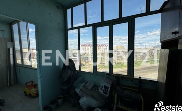 3-комн квартира улица Космонавтов, 17 к1,  д. 17 к1