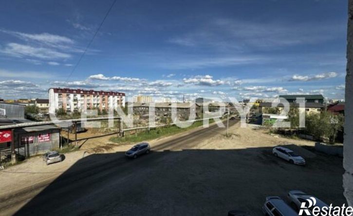 3-комн квартира улица Космонавтов, 17 к1,  д. 17 к1