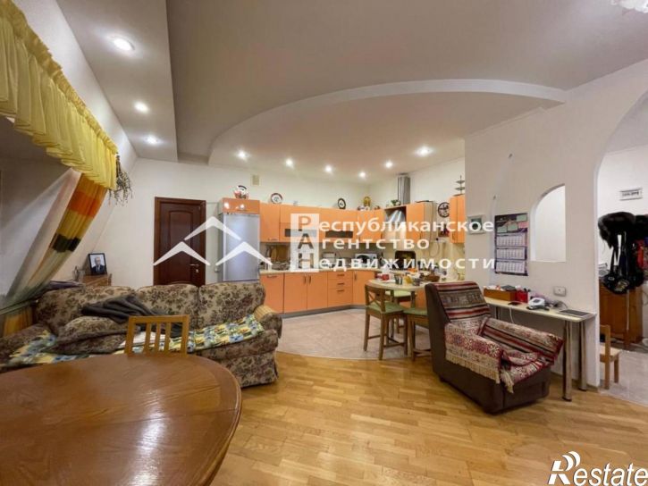 3-комн квартира Кирова, 7