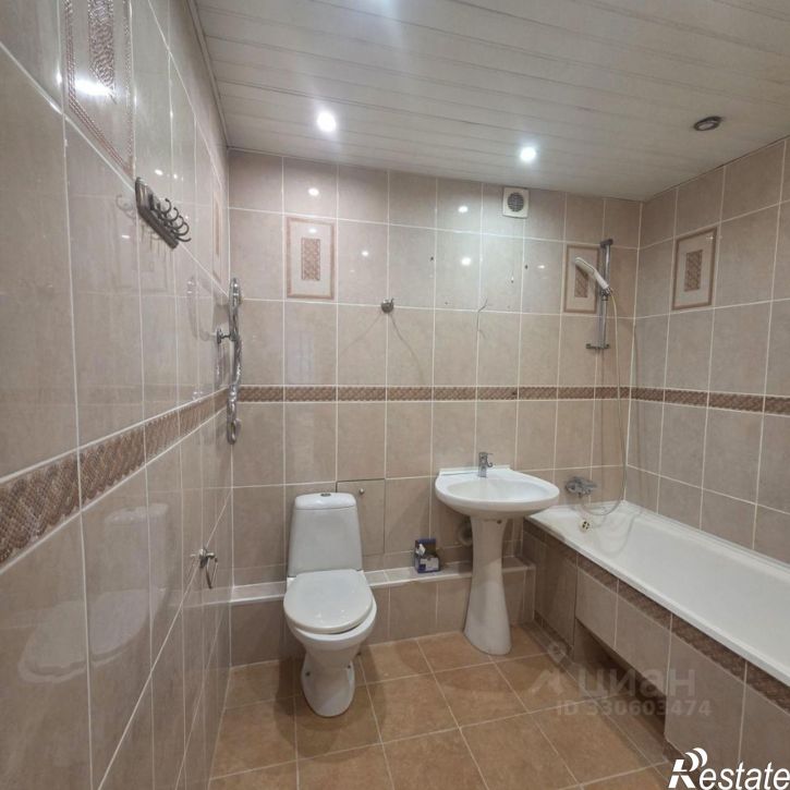 3-комн квартира ул Дзержинского, 3 1,  д. 3 1,  к. 1