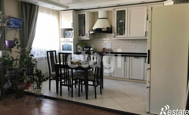 3-комн квартира Республика Саха (Якутия), 202-й микрорайон, 25/2