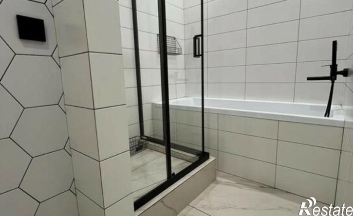 3-комн квартира ул Якутская, 1,  д. 1