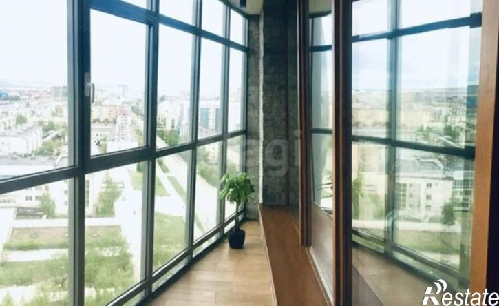 4-комн квартира ул Дзержинского, 11А,  д. 11А