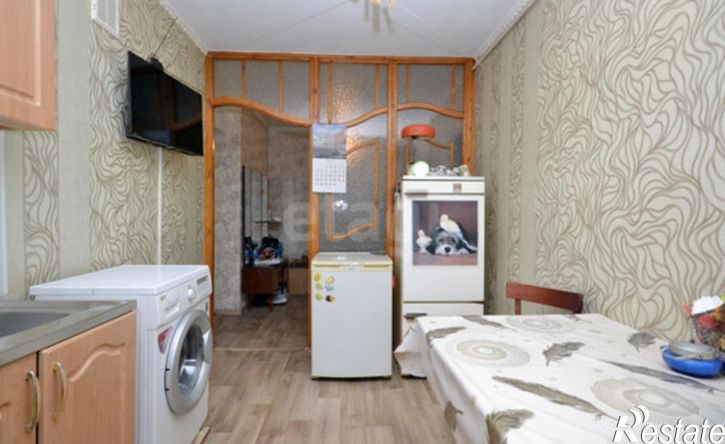 3-комн квартира ул Каландаришвили, 40,  д. 40