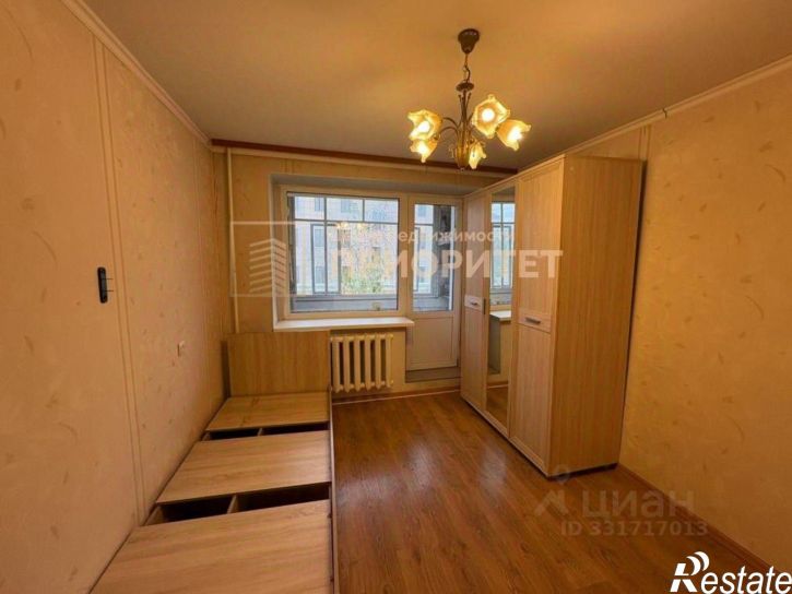4-комн квартира ул Каландаришвили, 1,  д. 1