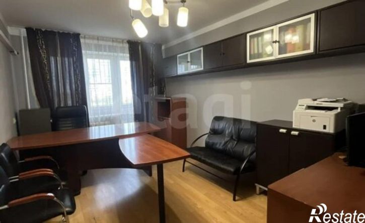 4-комн квартира ул Каландаришвили, 25/8,  д. 25/8