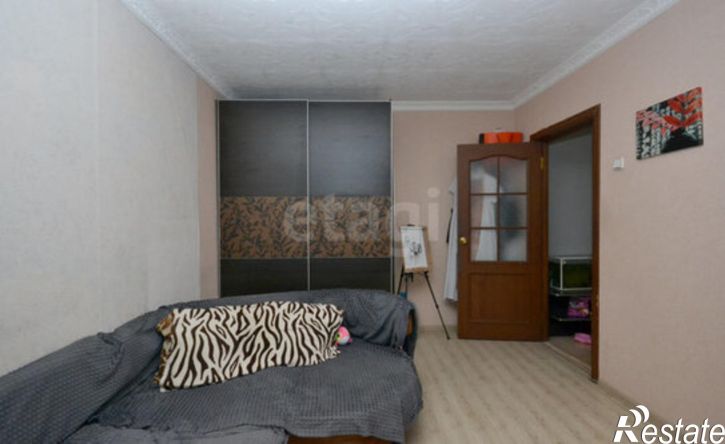 2-комн квартира ул Дзержинского, 12/3,  д. 12/3